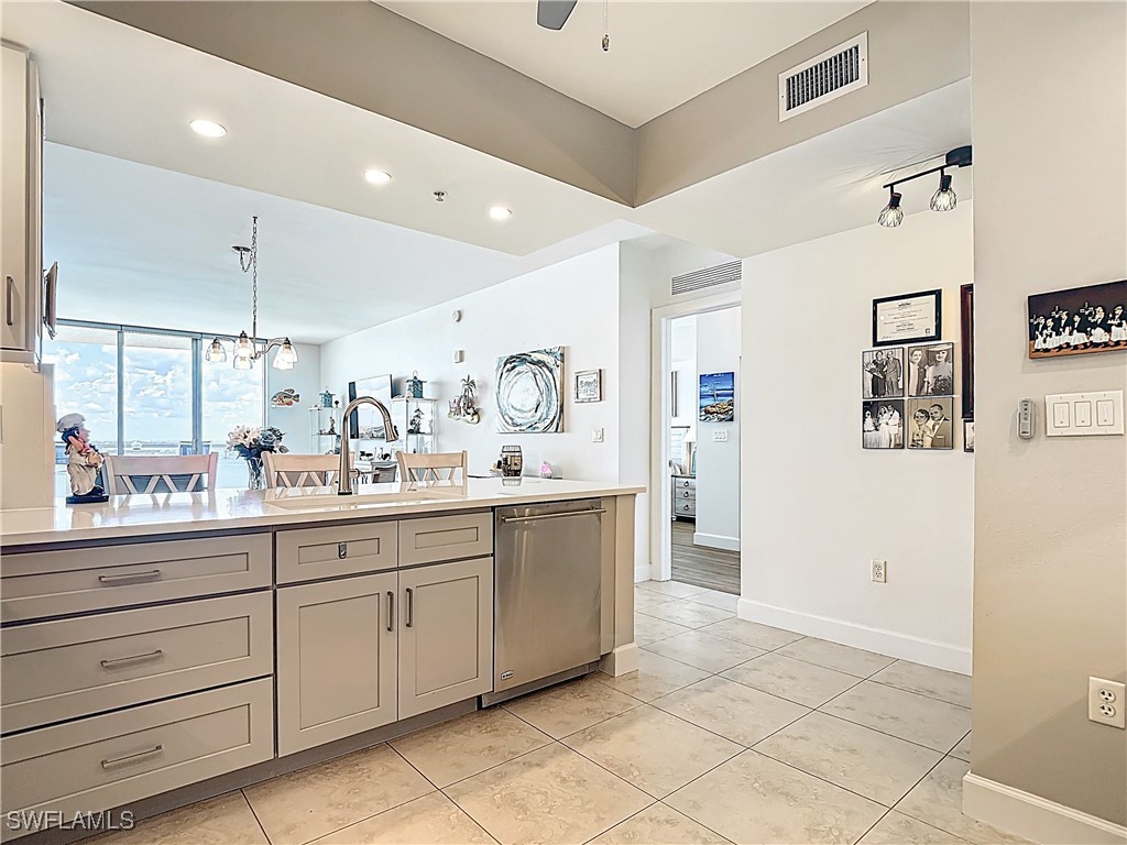 3000 Oasis Grand Boulevard #1203 Fort Myers FL 33916 225058250 image7