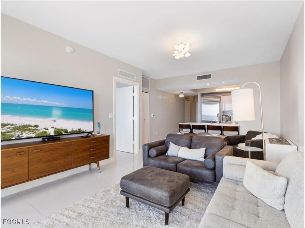 3000 Oasis Grand Boulevard #1206 Fort Myers FL 33916 2025025577 image5