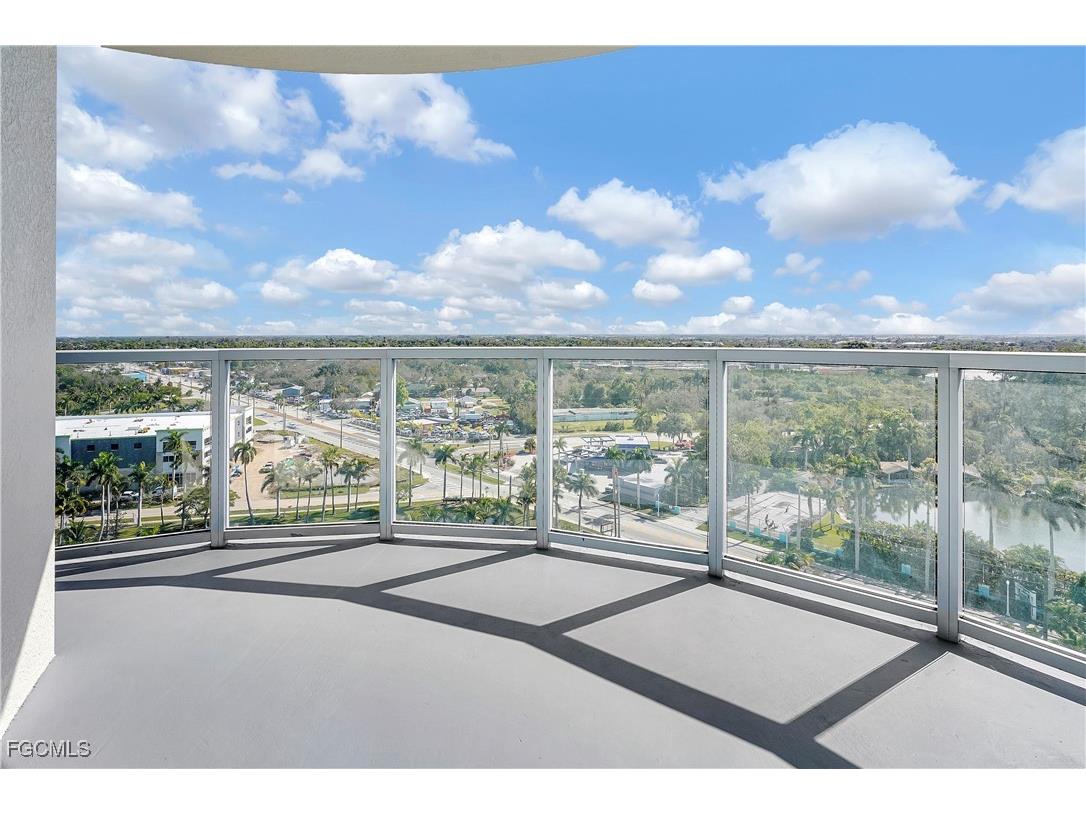 3000 Oasis Grand Boulevard #1401 Fort Myers FL 33916 2025019610 image28