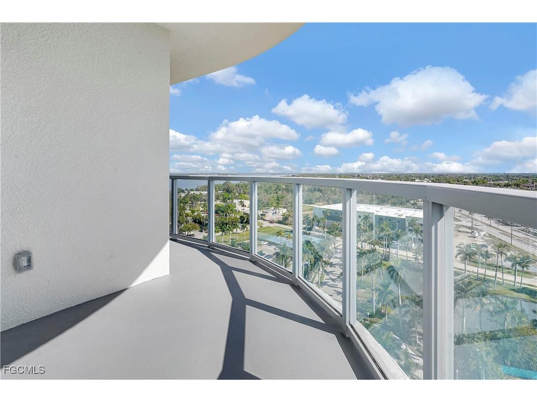 3000 Oasis Grand Boulevard #1401 Fort Myers FL 33916 2025019610 image31