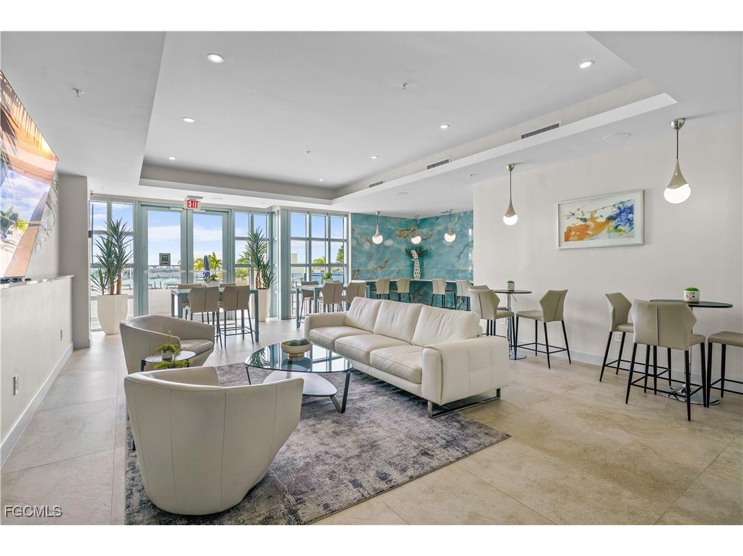 3000 Oasis Grand Boulevard #1401 Fort Myers FL 33916 2025019610 image39