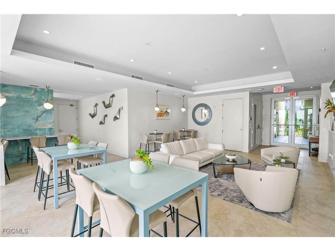 3000 Oasis Grand Boulevard #1401 Fort Myers FL 33916 2025019610 image40