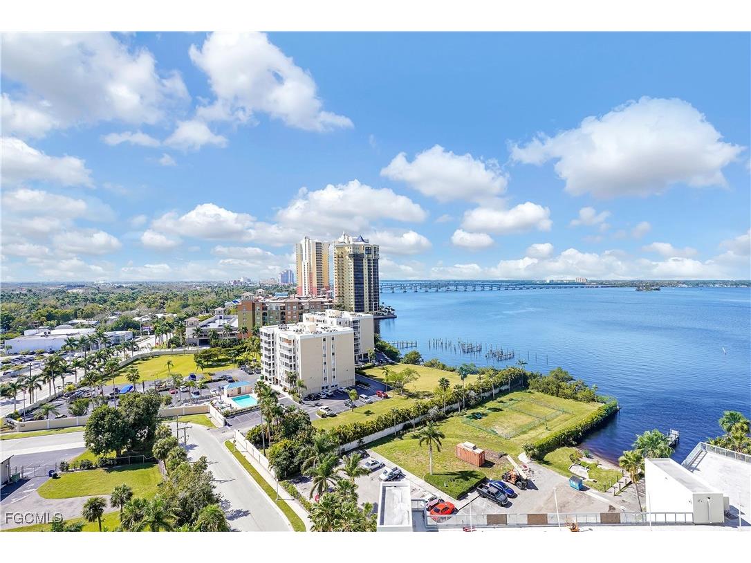 3000 Oasis Grand Boulevard #1401 Fort Myers FL 33916 2025019610 image46