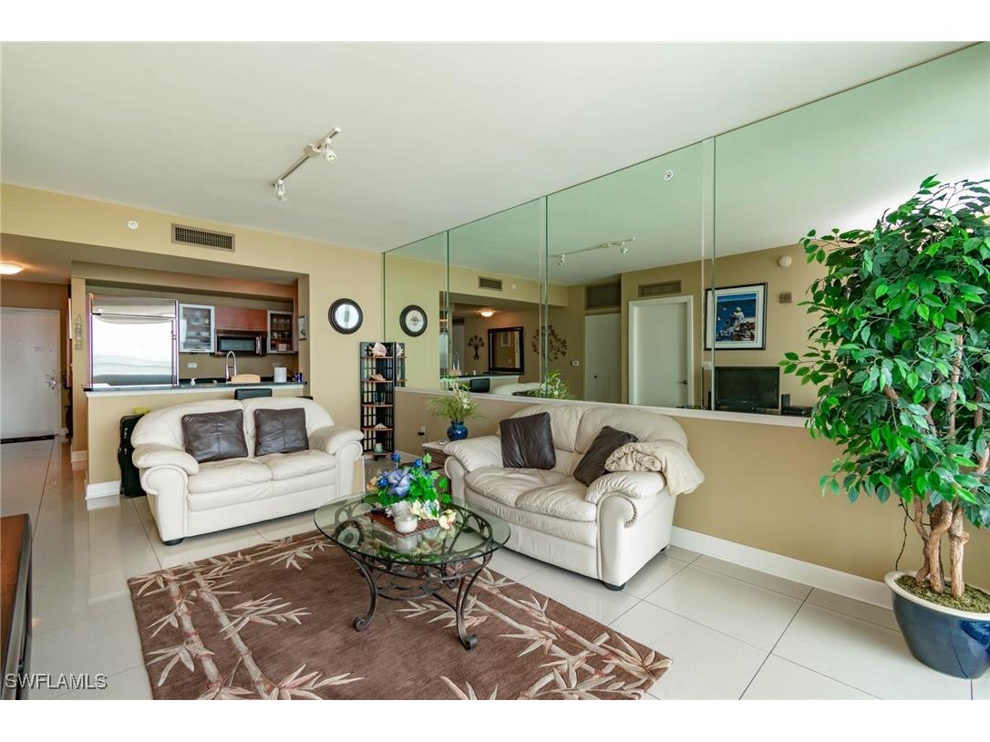 3000 Oasis Grand Boulevard #1406 Fort Myers FL 33916 225056414 image10