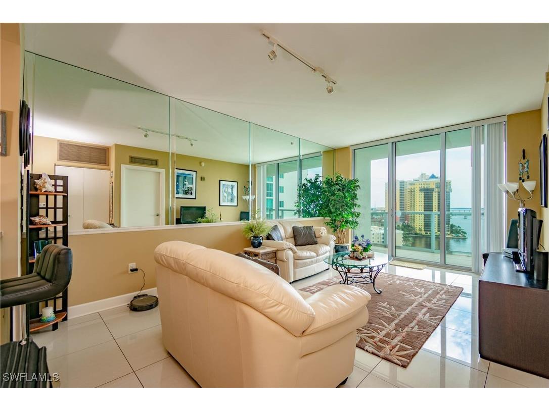 3000 Oasis Grand Boulevard #1406 Fort Myers FL 33916 225056414 image2