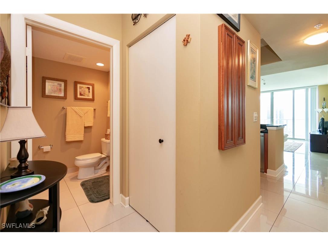 3000 Oasis Grand Boulevard #1406 Fort Myers FL 33916 225056414 image3