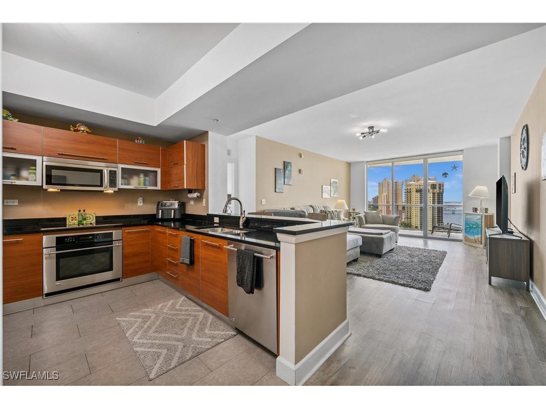 3000 Oasis Grand Boulevard #1702 Fort Myers FL 33916 225054815 image22