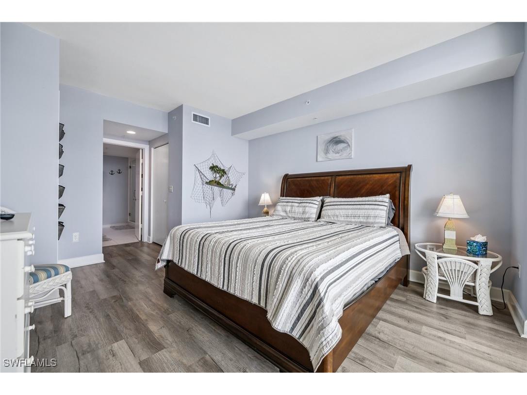 3000 Oasis Grand Boulevard #1702 Fort Myers FL 33916 225054815 image29