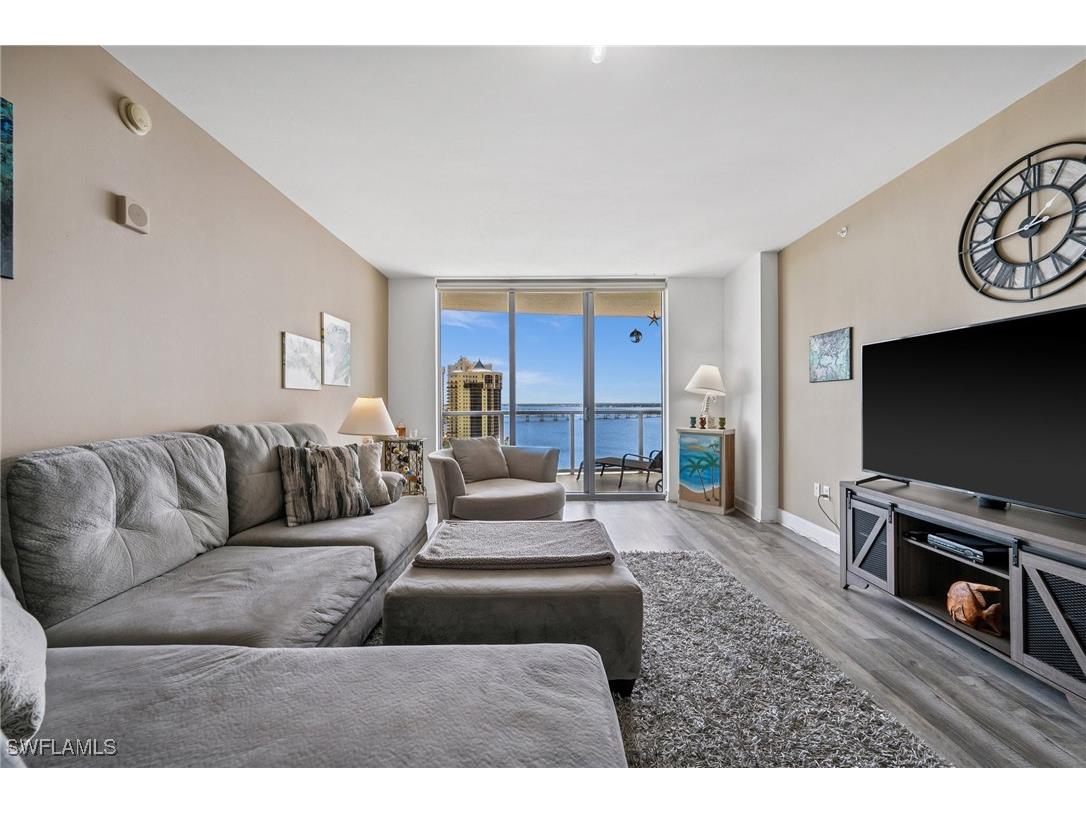 3000 Oasis Grand Boulevard #1702 Fort Myers FL 33916 225054815 image8