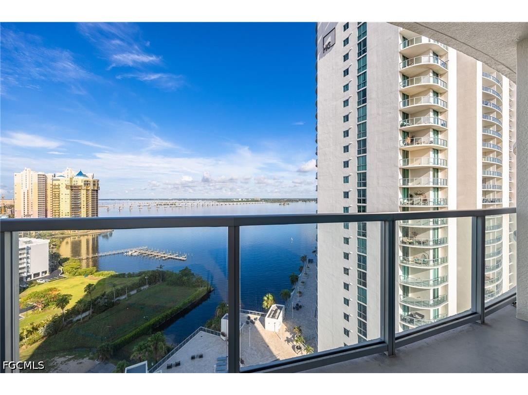 3000 Oasis Grand Boulevard #1705 Fort Myers FL 33916 2026023552 image19