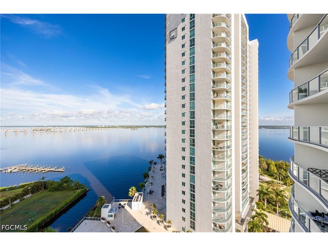 3000 Oasis Grand Boulevard #1705 Fort Myers FL 33916 2026023552 image20
