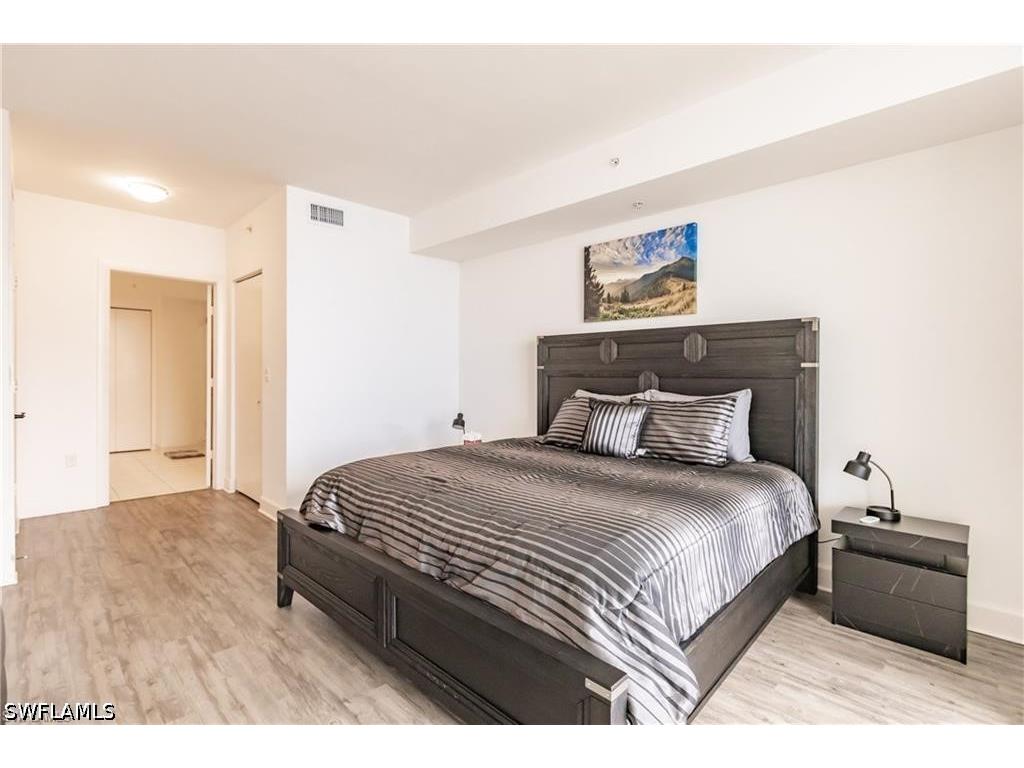 3000 Oasis Grand Boulevard #2004 Fort Myers FL 33916 226014136 image12