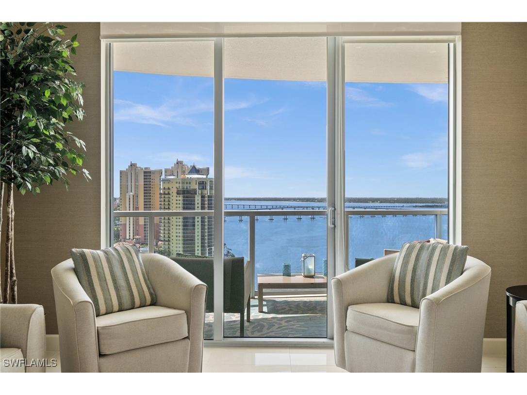 3000 Oasis Grand Boulevard #2104 Fort Myers FL 33916 225033584 image1