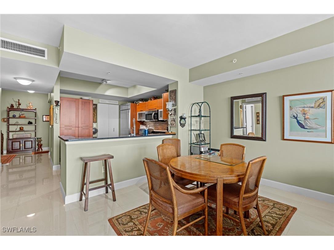 3000 Oasis Grand Boulevard #2203 Fort Myers FL 33916 225016369 image10