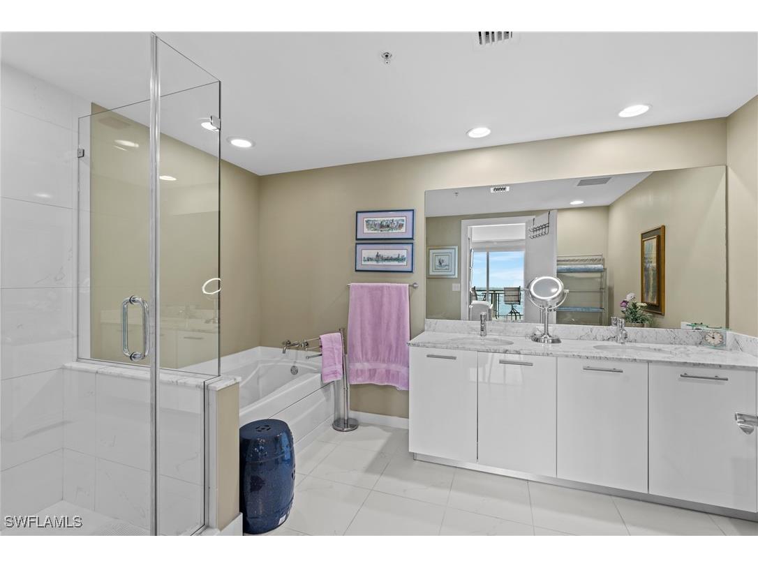 3000 Oasis Grand Boulevard #2203 Fort Myers FL 33916 225016369 image16