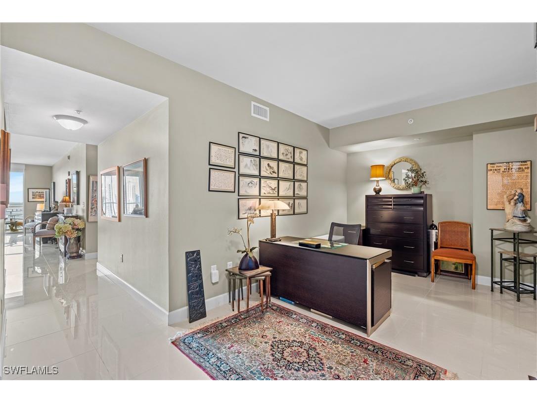 3000 Oasis Grand Boulevard #2203 Fort Myers FL 33916 225016369 image7