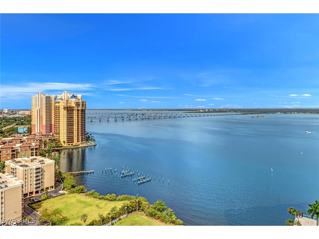 3000 Oasis Grand Boulevard #2205 Fort Myers FL 33916 224044503 image1