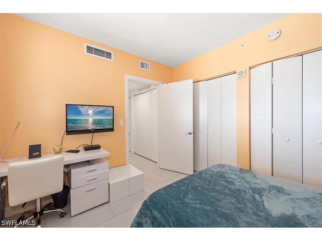 3000 Oasis Grand Boulevard #2205 Fort Myers FL 33916 226017780 image25