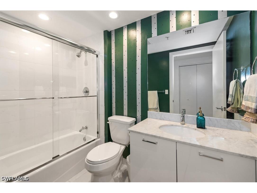 3000 Oasis Grand Boulevard #2205 Fort Myers FL 33916 226017780 image26