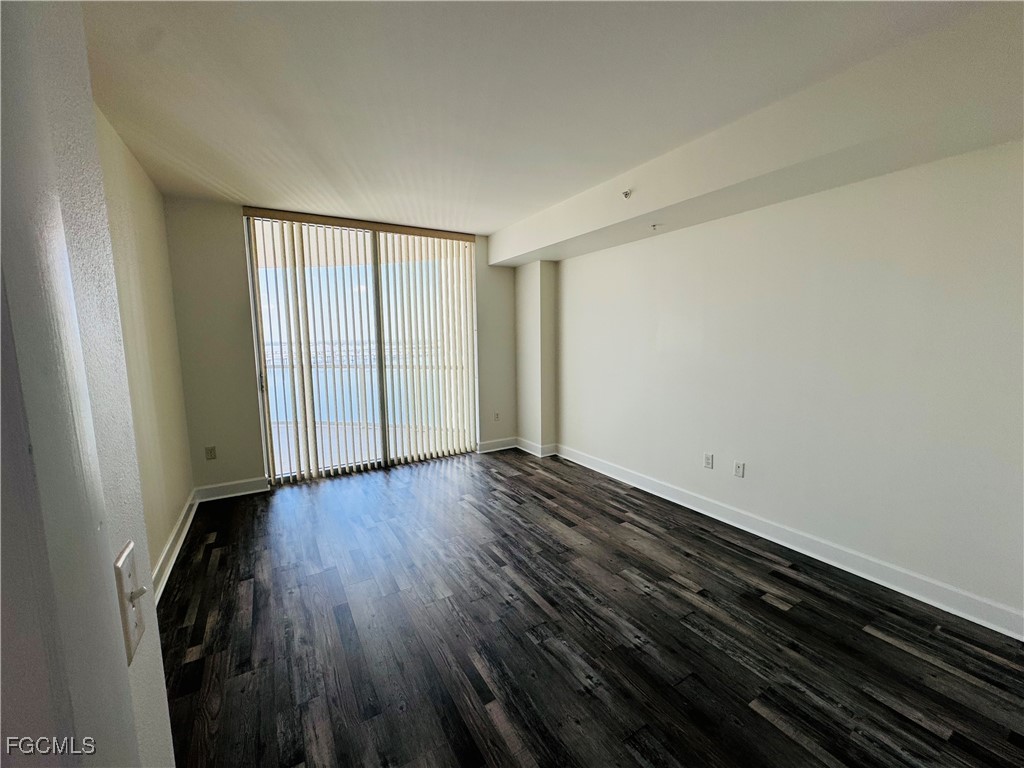 3000 Oasis Grand Boulevard #2307 Fort Myers FL 33916 2025011919 image20