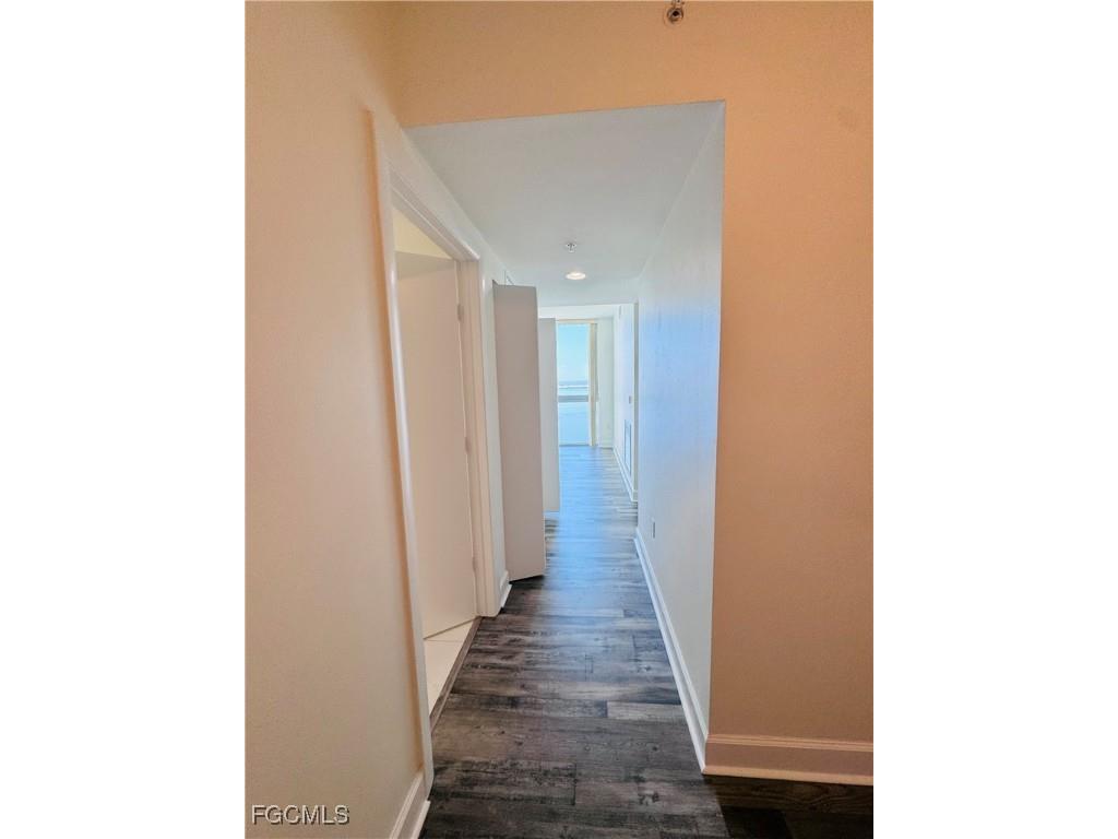 3000 Oasis Grand Boulevard #2307 Fort Myers FL 33916 2025011919 image27