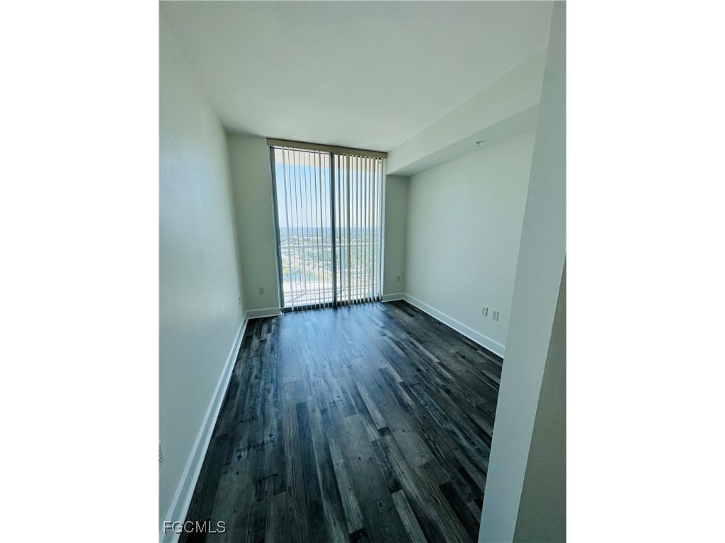 3000 Oasis Grand Boulevard #2307 Fort Myers FL 33916 2025011919 image35