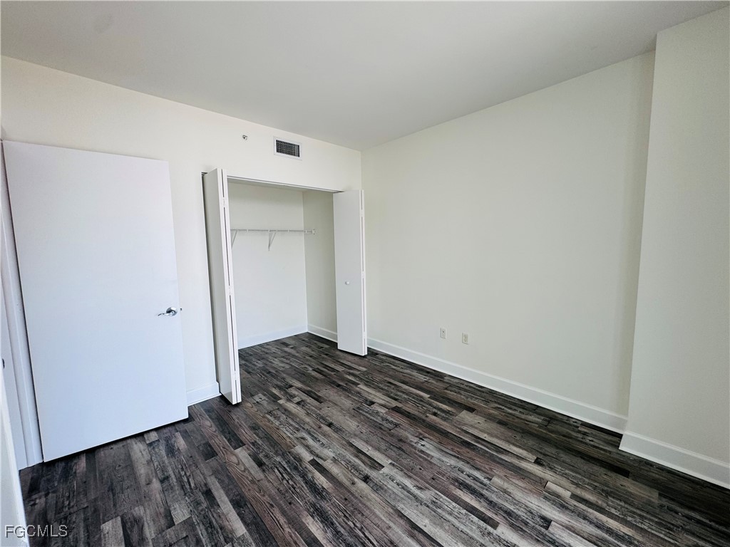 3000 Oasis Grand Boulevard #2307 Fort Myers FL 33916 2025011919 image38