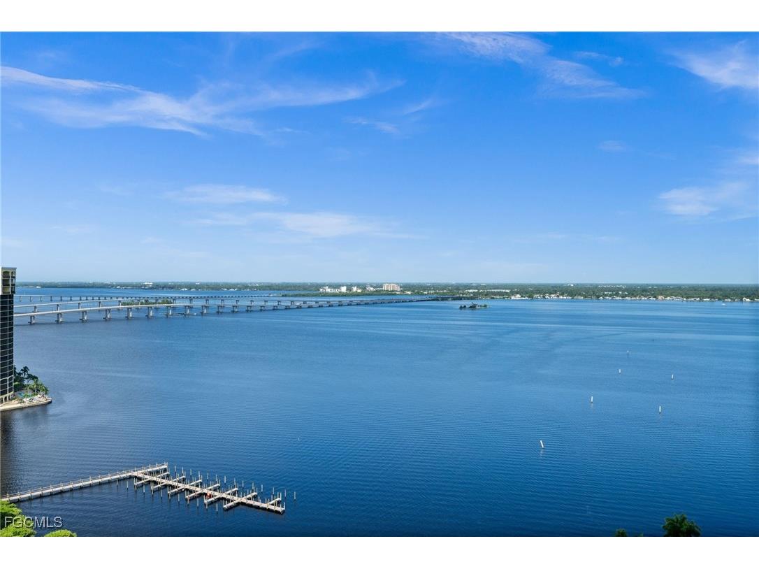 3000 Oasis Grand Boulevard #2402 Fort Myers FL 33916 2025008275 image29