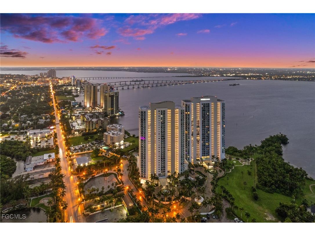 3000 Oasis Grand Boulevard #2402 Fort Myers FL 33916 2025008275 image3