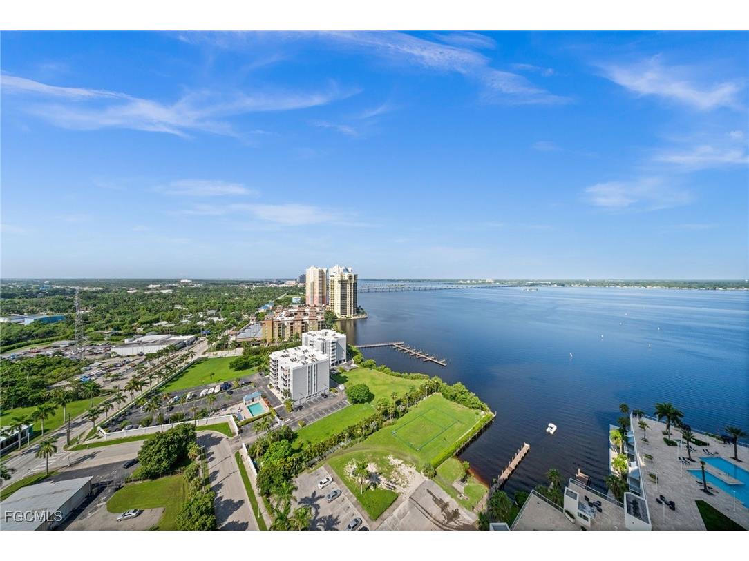 3000 Oasis Grand Boulevard #2402 Fort Myers FL 33916 2025008275 image31