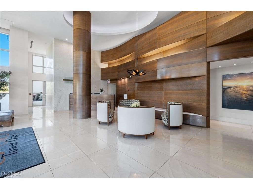 3000 Oasis Grand Boulevard #2402 Fort Myers FL 33916 2025008275 image36