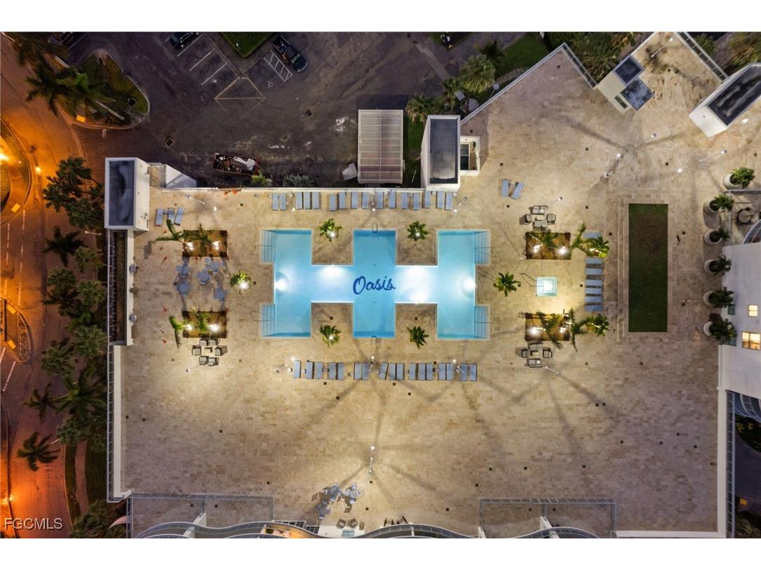 3000 Oasis Grand Boulevard #2402 Fort Myers FL 33916 2025008275 image5