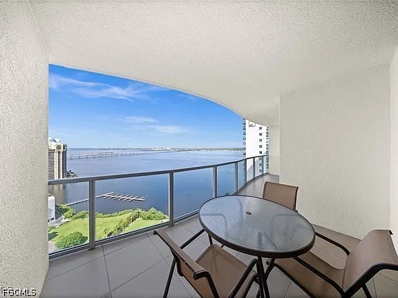 3000 Oasis Grand Boulevard #2402 Fort Myers FL 33916 2026018193 image21