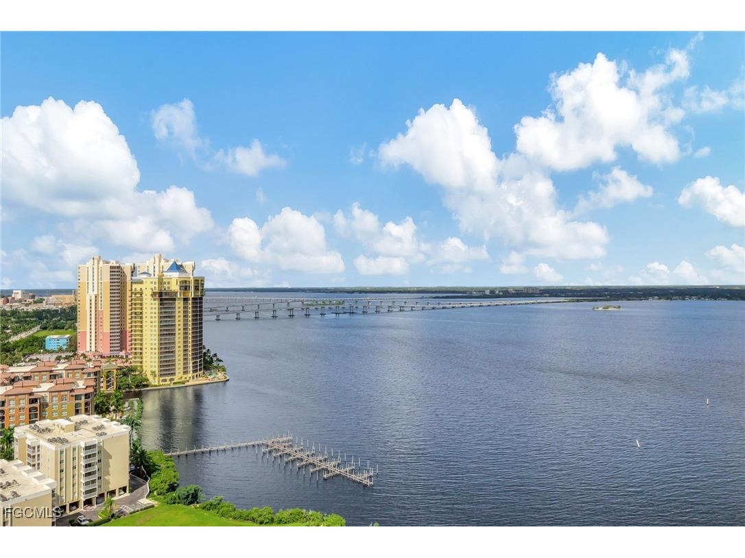 3000 Oasis Grand Boulevard #2405 Fort Myers FL 33916 2025007550 image28