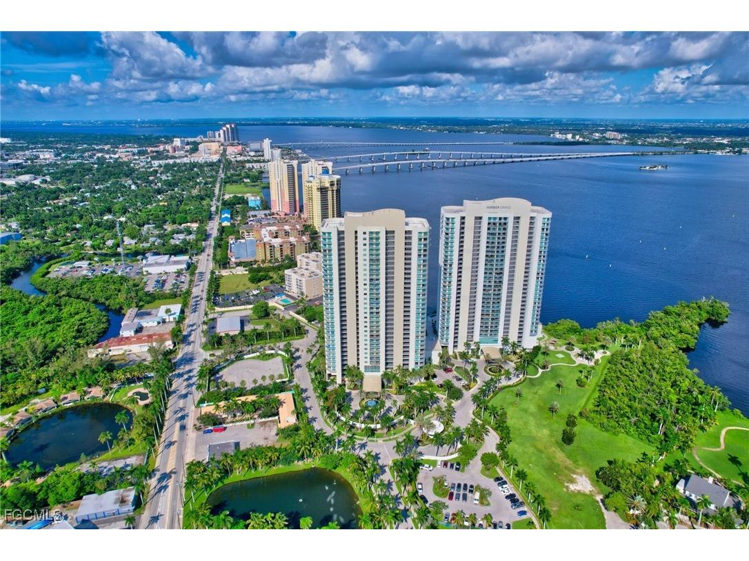 3000 Oasis Grand Boulevard #2405 Fort Myers FL 33916 2025007550 image37