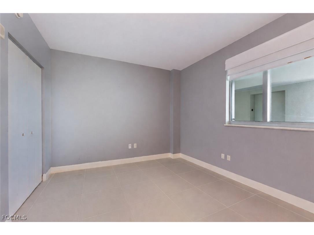3000 Oasis Grand Boulevard #2405 Fort Myers FL 33916 2026011528 image18