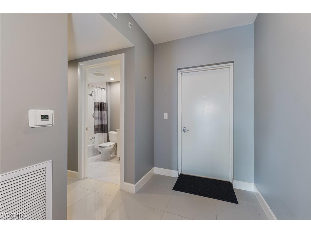 3000 Oasis Grand Boulevard #2405 Fort Myers FL 33916 2026011528 image21