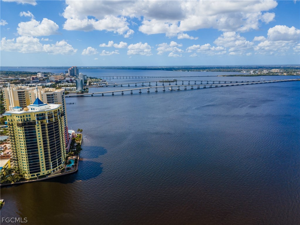 3000 Oasis Grand Boulevard #2405 Fort Myers FL 33916 2026011528 image23