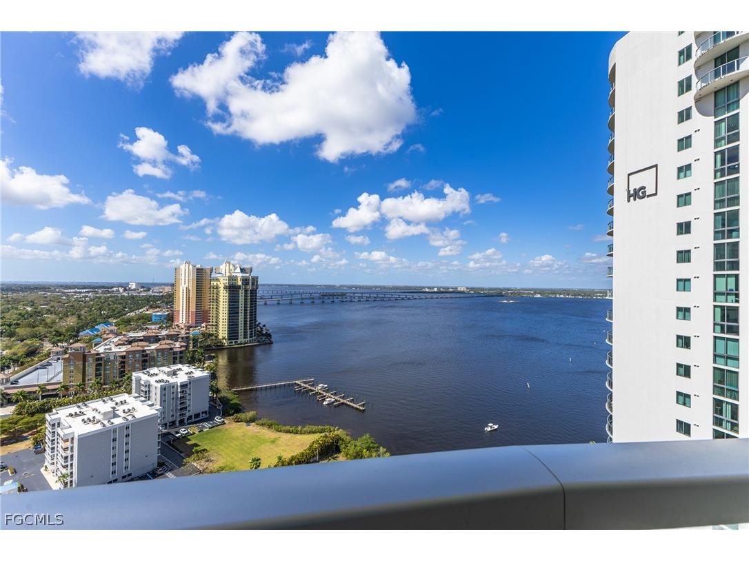 3000 Oasis Grand Boulevard #2405 Fort Myers FL 33916 2026011528 image25