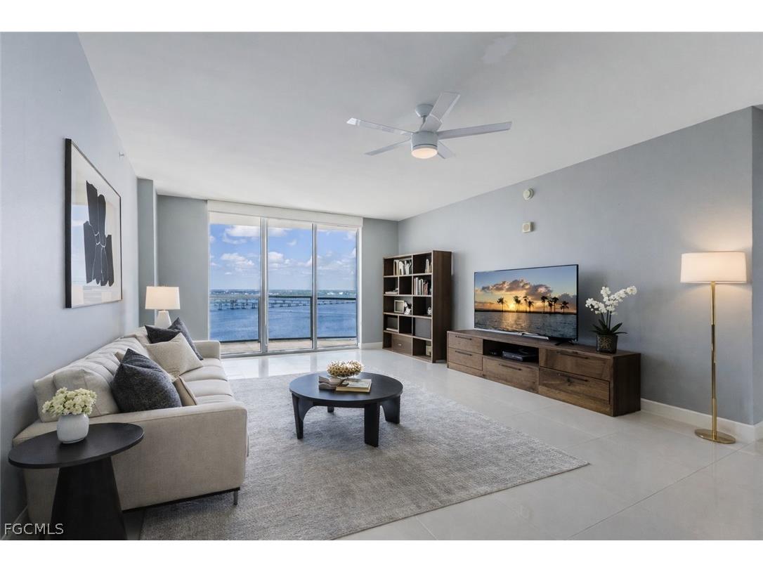 3000 Oasis Grand Boulevard #2405 Fort Myers FL 33916 2026011528 image4