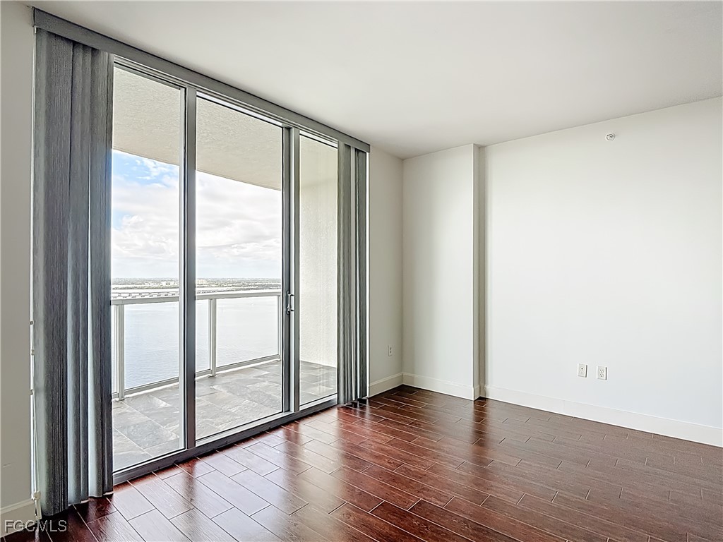 3000 Oasis Grand Boulevard #2604 Fort Myers FL 33916 2025018731 image15