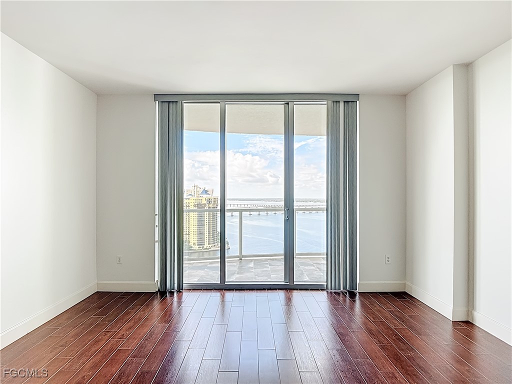 3000 Oasis Grand Boulevard #2604 Fort Myers FL 33916 2025018731 image18