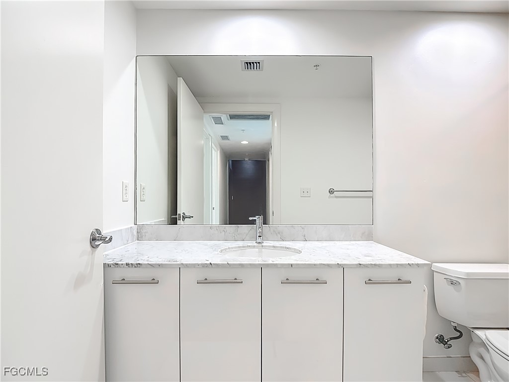 3000 Oasis Grand Boulevard #2604 Fort Myers FL 33916 2025018731 image30