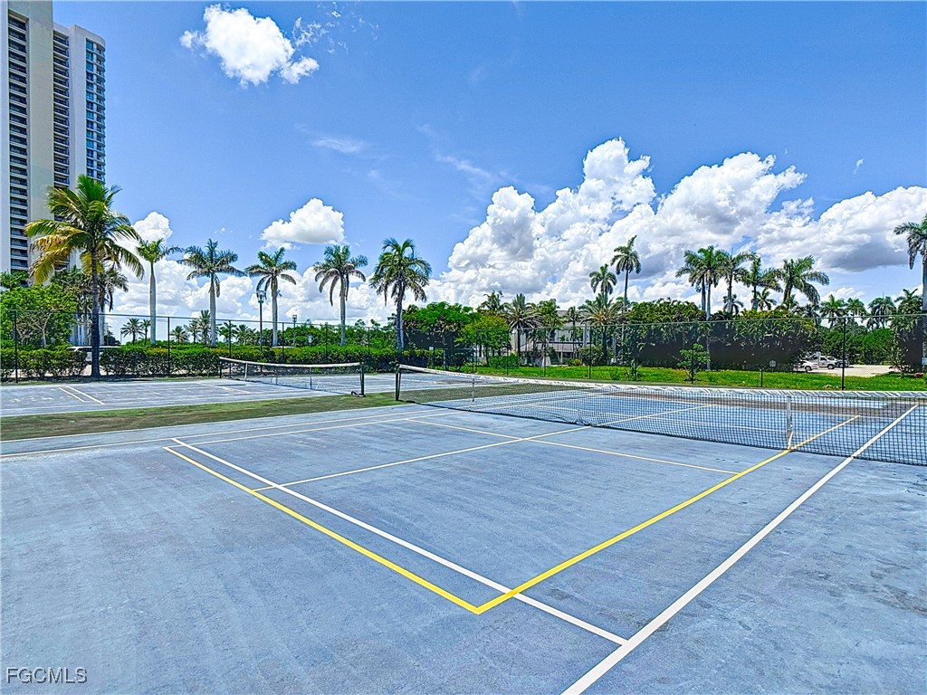 3000 Oasis Grand Boulevard #2604 Fort Myers FL 33916 2025018731 image46