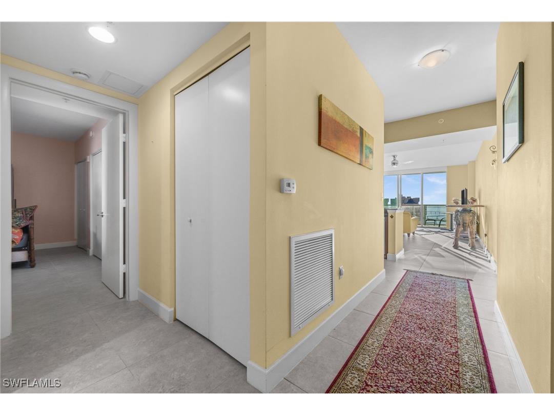 3000 Oasis Grand Boulevard #2702 Fort Myers FL 33916 225082400 image11