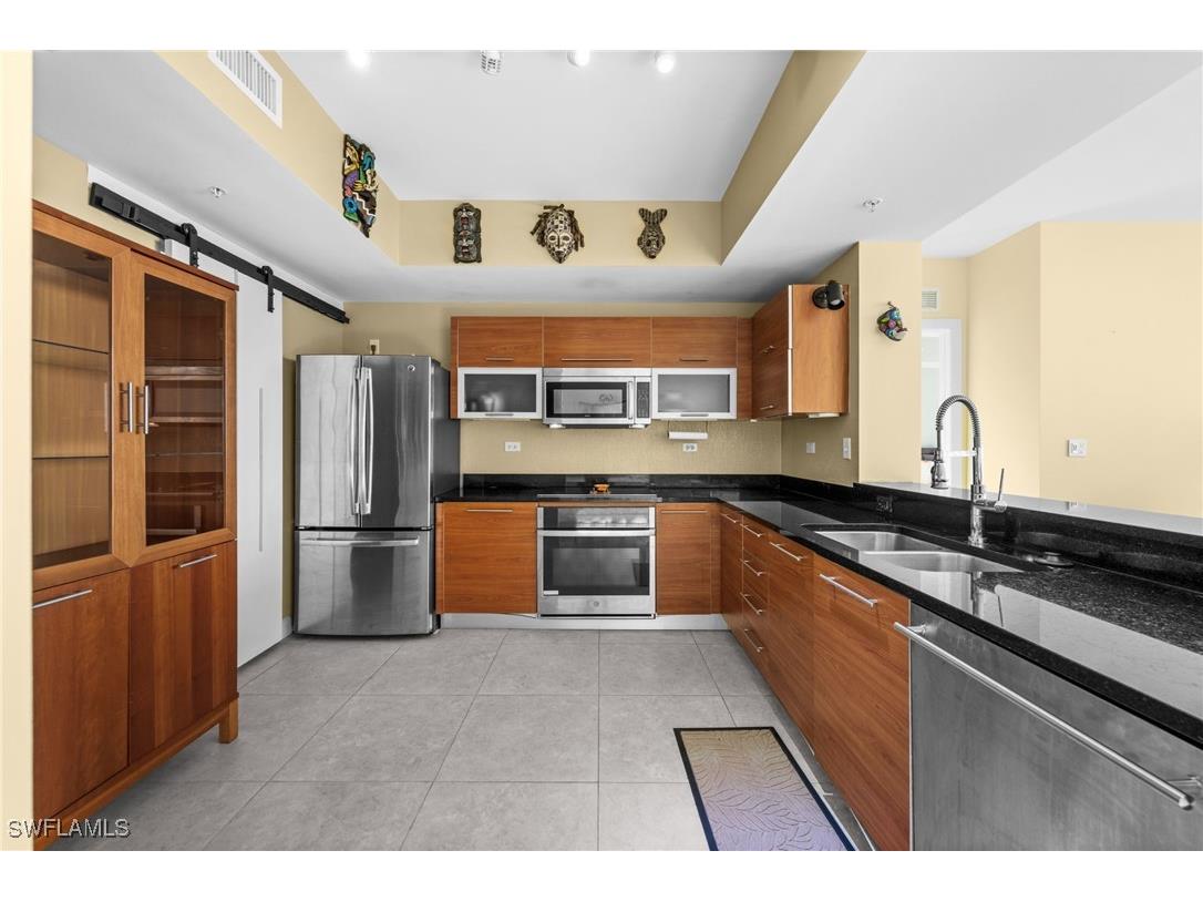 3000 Oasis Grand Boulevard #2702 Fort Myers FL 33916 225082400 image14