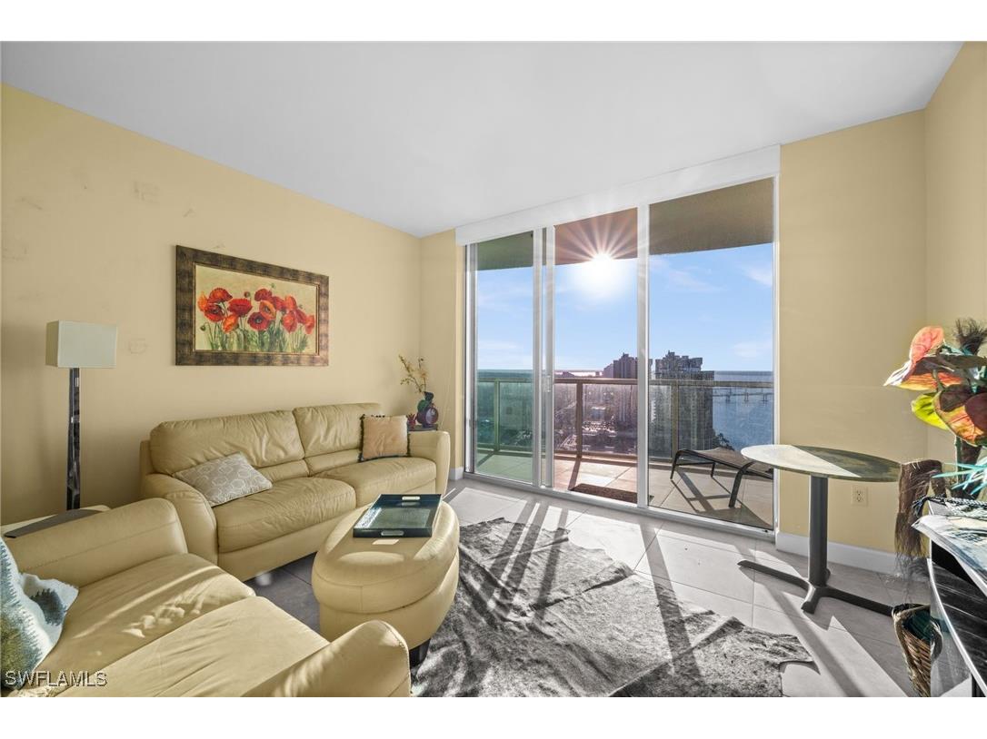 3000 Oasis Grand Boulevard #2702 Fort Myers FL 33916 225082400 image18