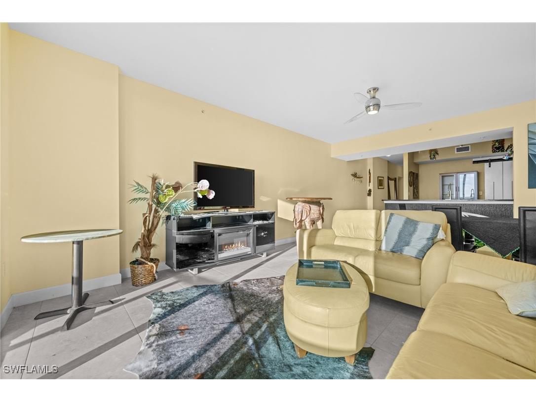 3000 Oasis Grand Boulevard #2702 Fort Myers FL 33916 225082400 image19