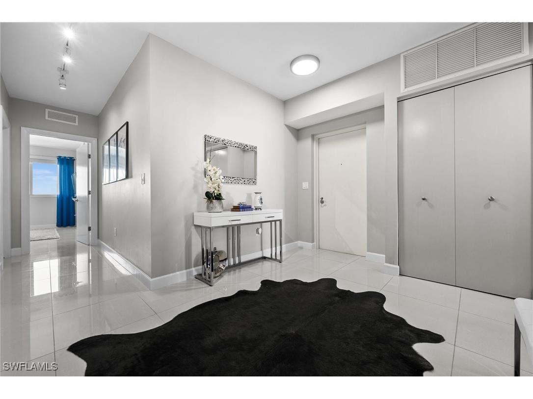 3000 Oasis Grand Boulevard #2903 Fort Myers FL 33916 226001751 image20