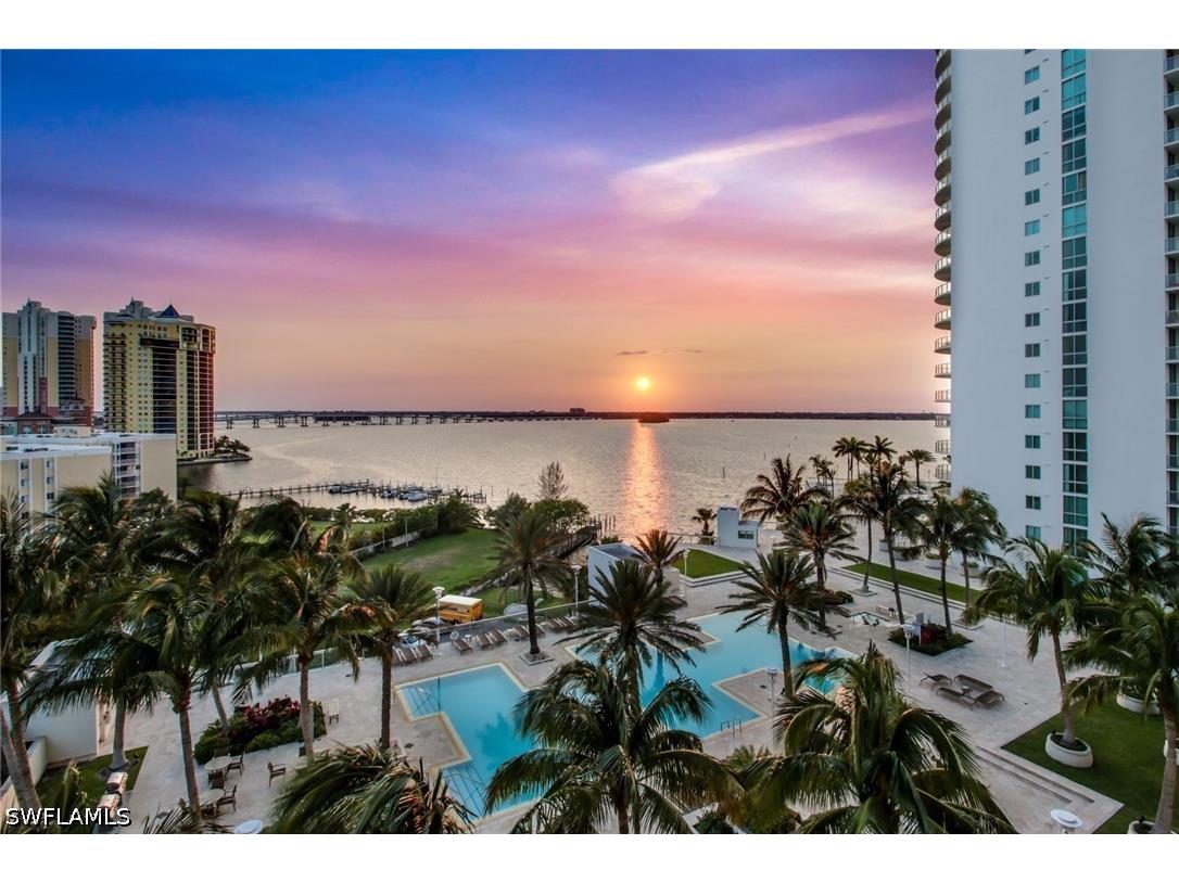 3000 Oasis Grand Boulevard #401 Fort Myers FL 33916 226018608 image1